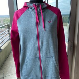 NIKE:  NWOT- THERMA FIT JACKET WITH HOOD- L